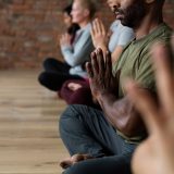Como fazer exercícios de respiração para diminuir a ansiedade?
