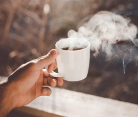 Afinal, é melhor tomar chá quente ou frio?