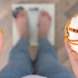 Compulsão alimentar: aprenda a identificar e descubra como lidar