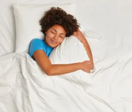 Como o sono auxilia na longevidade: dicas de boas práticas para melhorar a qualidade do sono